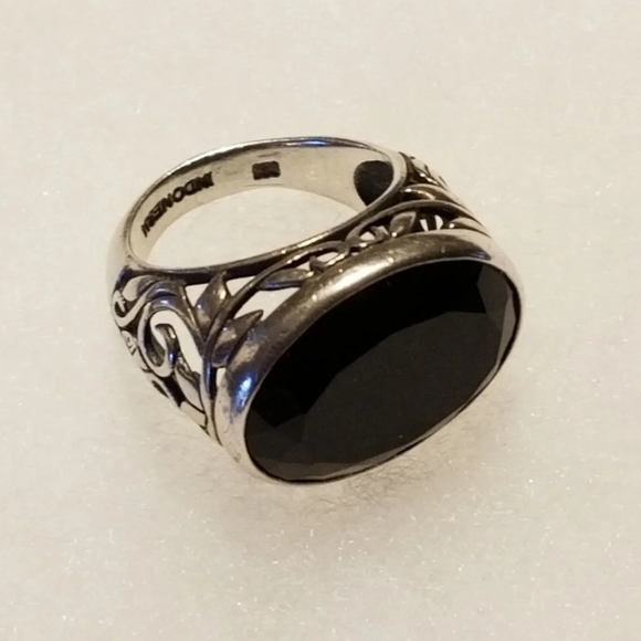 Silpada Sterling Silver & Chalcedony Ring - Picture 7 of 13